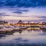 Διαμέρισμα Marina Extraordinary 70 M2 T1, Marina 200m , 300m