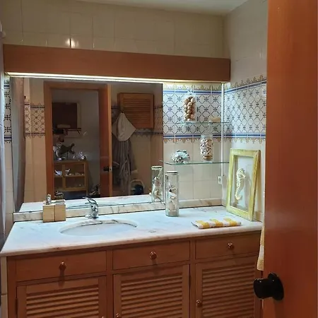 Marina Extraordinary 70 M2 T1, Marina 200m , 300m Apartment *