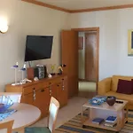 Marina Extraordinary 70 M2 T1, Marina 200m , 300m فيلامورا