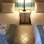 Marina Extraordinary 70 M2 T1, Marina 200m , 300m فيلامورا