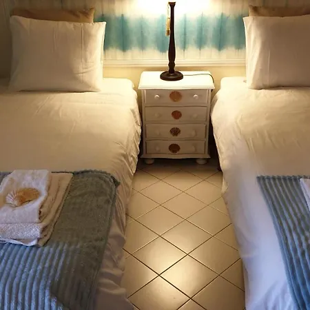 Marina Extraordinary 70 M2 T1, Marina 200m , 300m Vilamoura