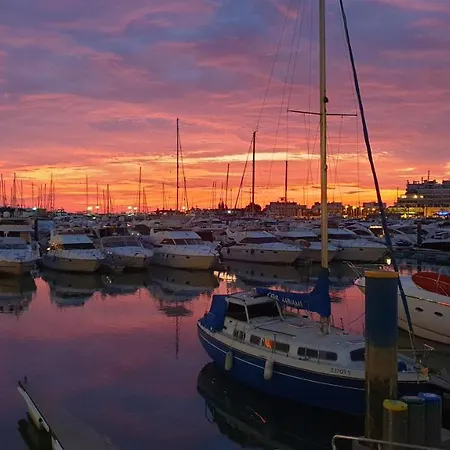 Apartman Marina Extraordinary 70 M2 T1, Marina 200m , 300m