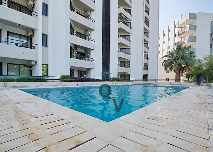 Marina Extraordinary 70 M2 T1, Marina 200m , 300m