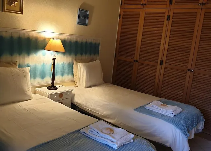 Marina Extraordinary 70 M2 T1, Marina 200m , 300m * 维拉摩拉