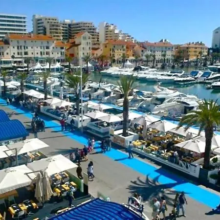 Daire Marina Extraordinary 70 M2 T1, Marina 200m , 300m